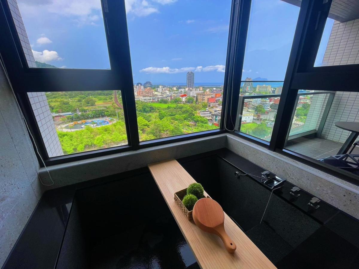 Toucheng Happyhouse頭城黑皮家 附早餐 Apartment ภายนอก รูปภาพ